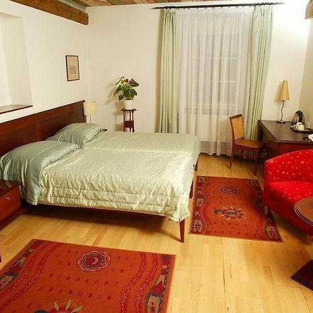Cerna Liska Hotel ปราก ภายนอก รูปภาพ