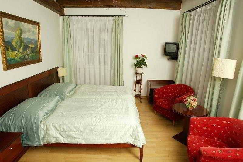 Cerna Liska Hotel ปราก ภายนอก รูปภาพ