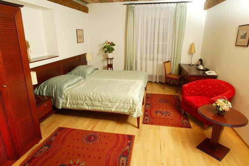 Cerna Liska Hotel ปราก ภายนอก รูปภาพ